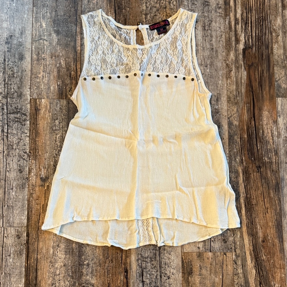 Elegant Lace Trim Sleeveless Blouse